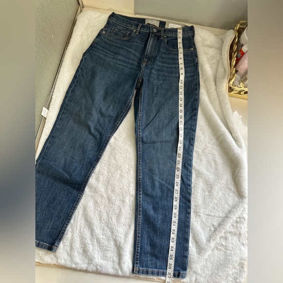 Everlane THE ORIGINAL CHEEKY® JEAN NWT - Picture 9 of 11
